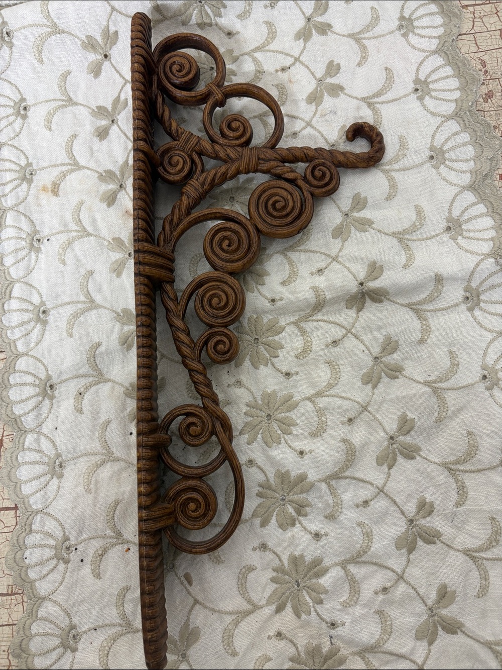 HOMCO garden wall hanger